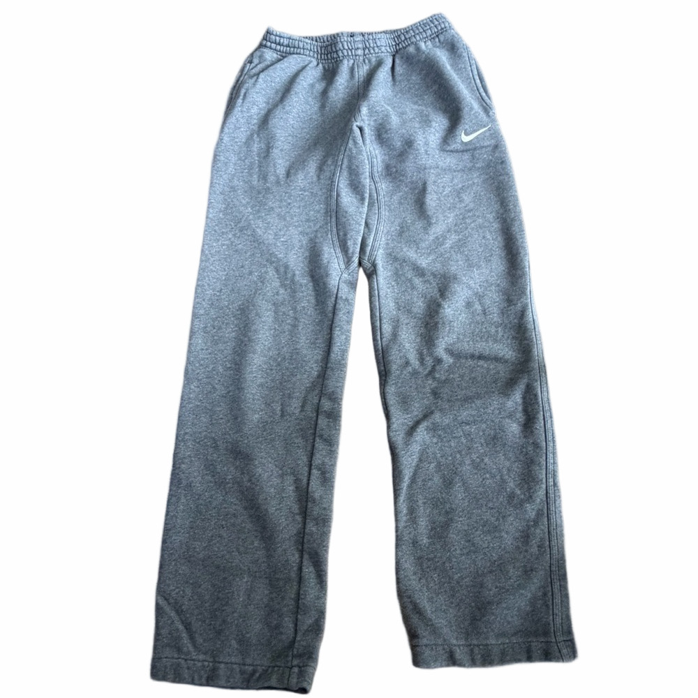 Nike Gray Sweatpants Joggers with White Swoosh